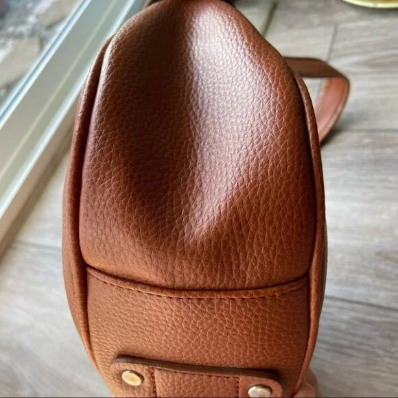 MC Old Town Leather Hobo Bag - Picture 9 of 16